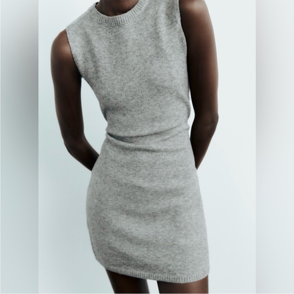 Zara light gray sweater dress